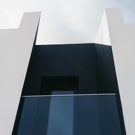 &tales - לינה וארוחת בוקר אובידוס