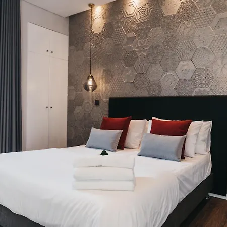 &tales - אובידוס