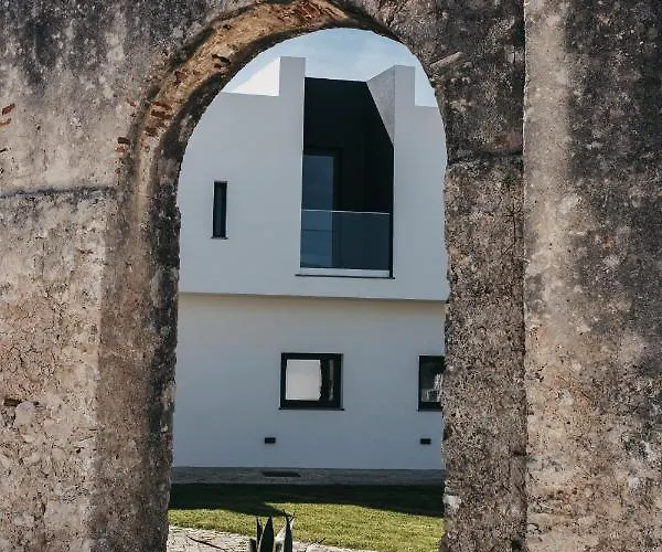 Frühstückspension &tales - Óbidos