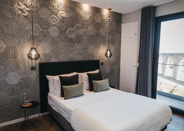 &tales - Frühstückspension Óbidos